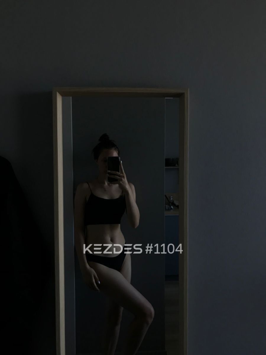 Julia выезд минет с окончанием