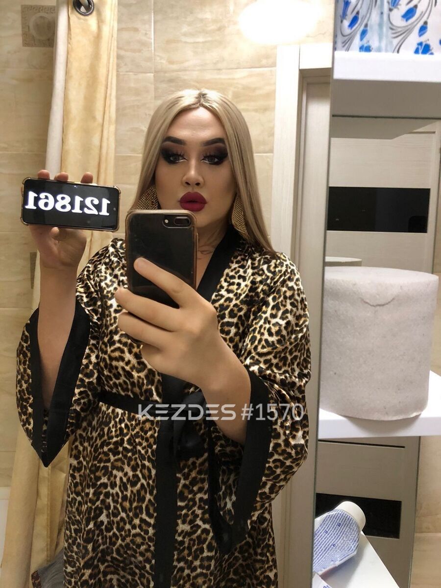 Your Queen Morena